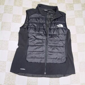 NWOT The North Face Women's Windwall Black Puffer Vest size L